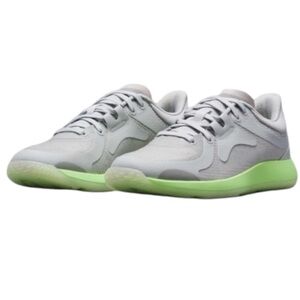 LULULEMON Strongfeel Training Shoe in Faded / Vapor Zap Size 9 — Flaw shown